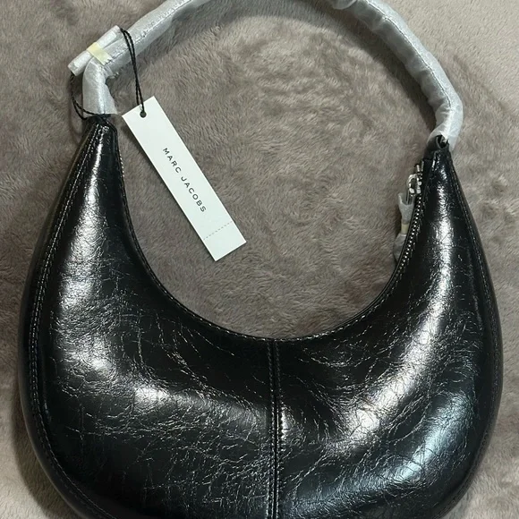 Marc Jacobs Shiny Black Leather Hobo Bag